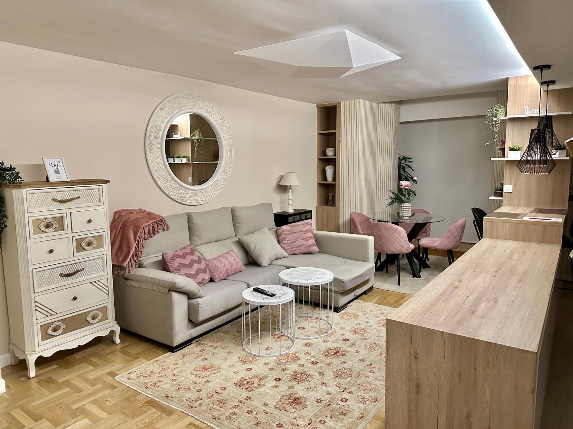 A Un Paso De La Catedral Apartment Burgos Bagian luar foto